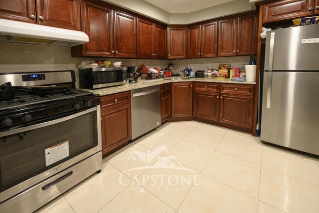 Building Photo - 0 bedroom in Newark NJ 07103