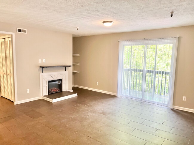 Foto del edificio - 1005 Parkvale Ct