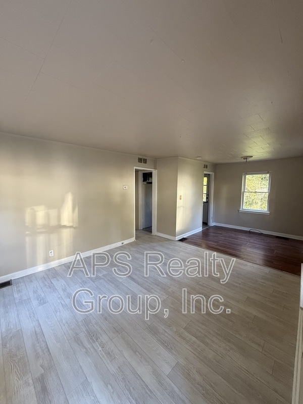 Photo - 3654 Yale Ave House