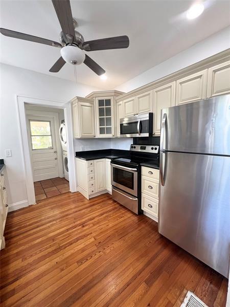 Foto principal - 1216 SE 2nd St