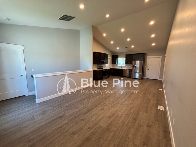Building Photo - 5760 Wildrose Ave