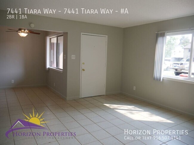 Building Photo - Bright Open 2 Bed 1 Bath 894sqft First Flo...