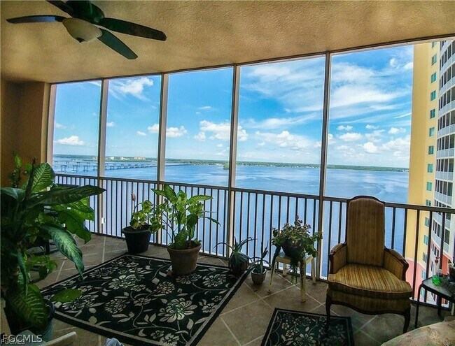 Foto del edificio - 2743 First St