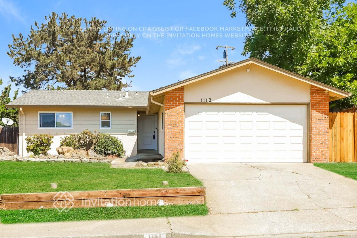 Foto principal - 1110 Loyola Way