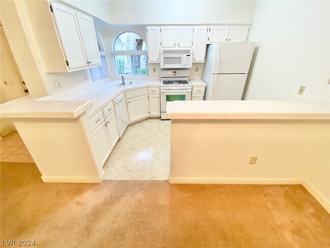 Foto del edificio - 2251 Wigwam Pkwy