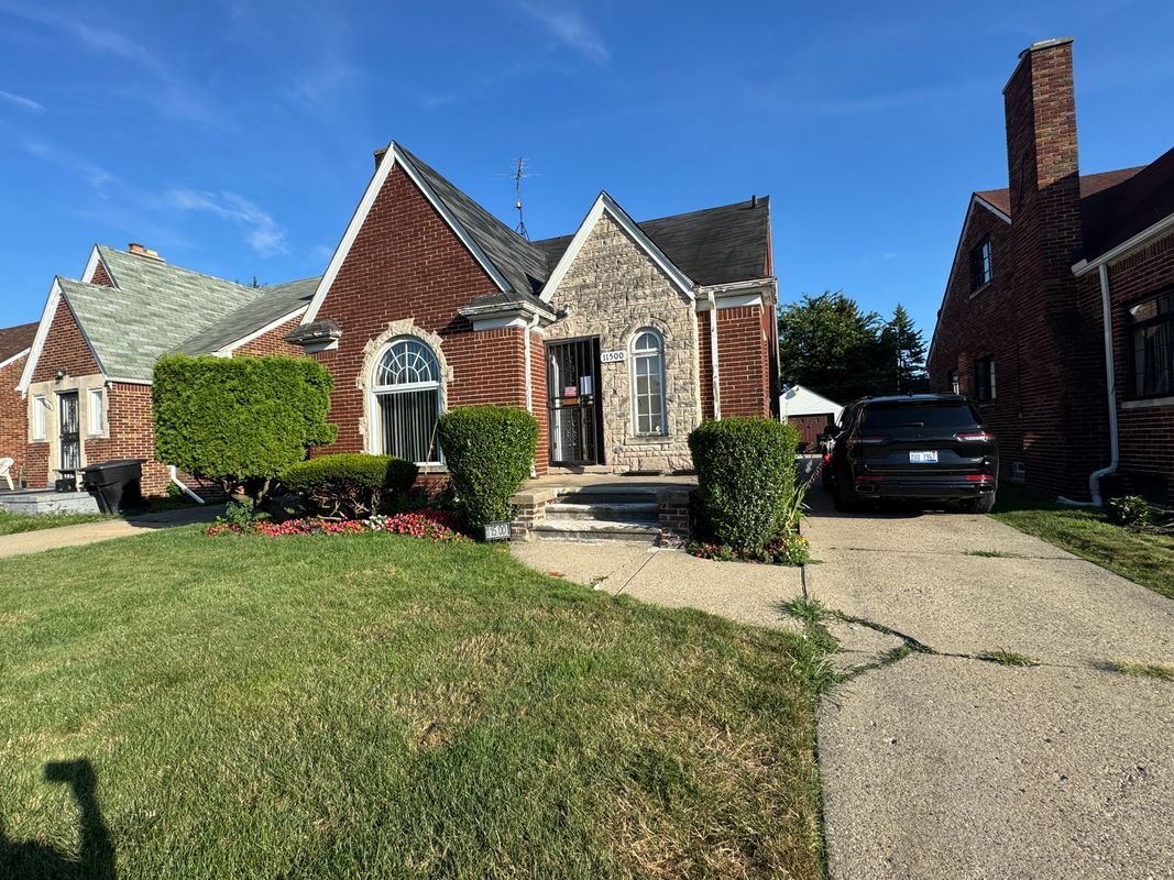 Foto principal - 11500 Nashville St