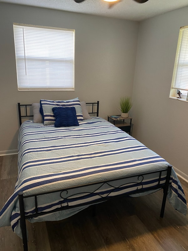 Building Photo - 7567 Strato Rd