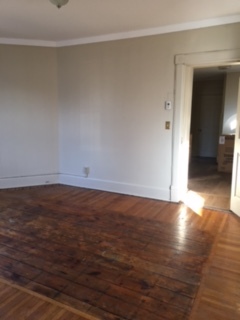 Dining room - 162 Mill St