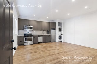 Building Photo - 4106 Oakwood Ave