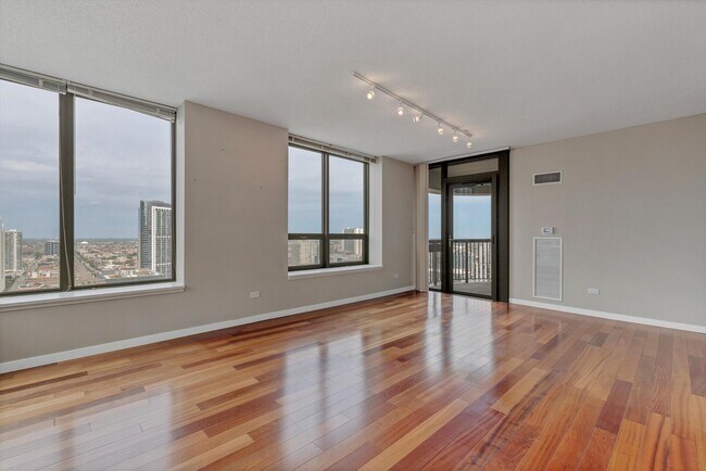 Foto del edificio - 400 N La Salle Dr