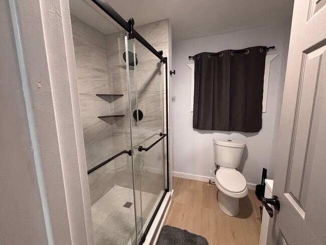 Foto del edificio - 114 Summit Ave