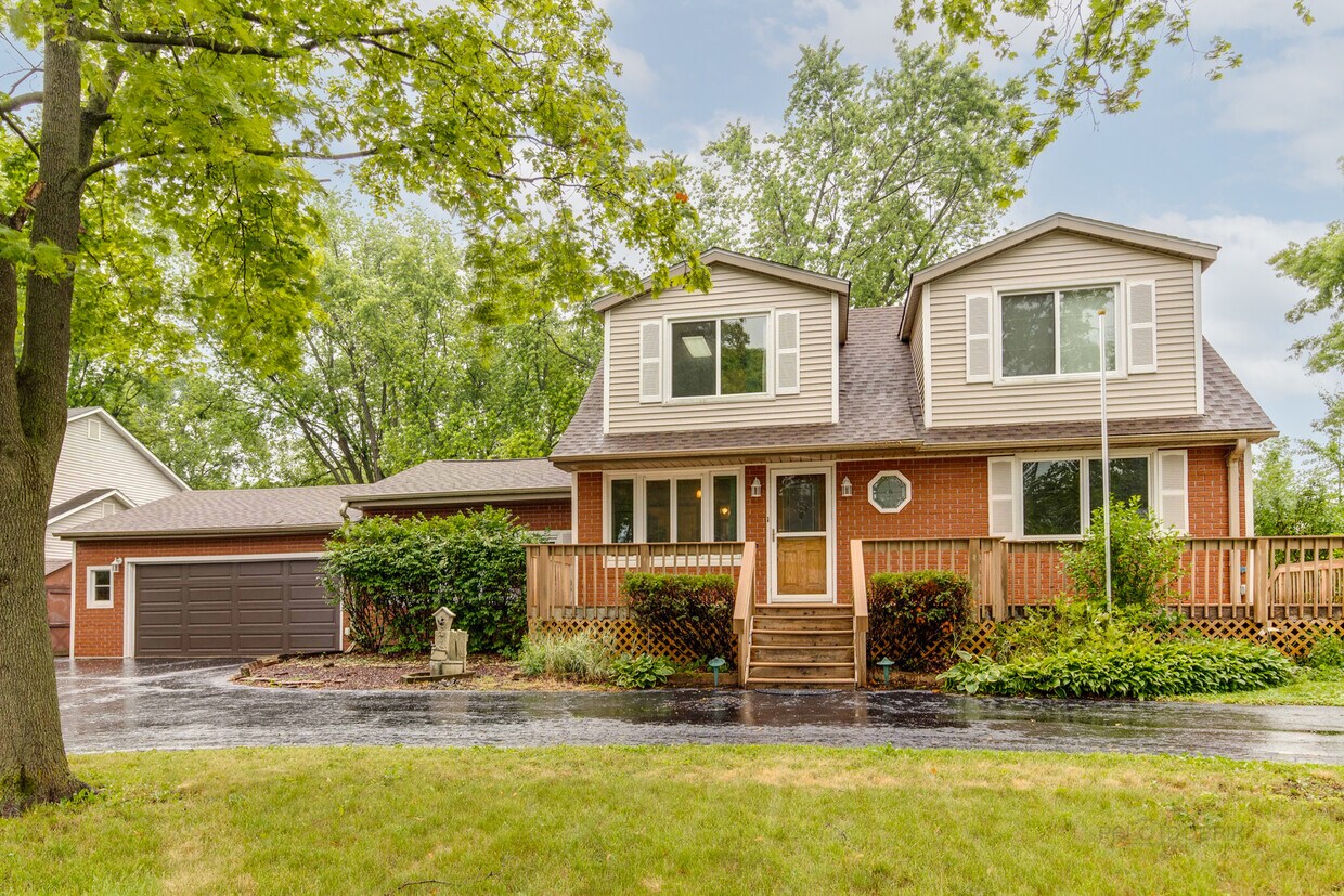 Foto principal - 712 W Washington Ave