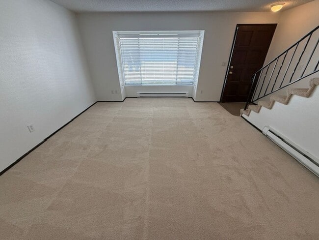 Foto del edificio - Alfi 3510 4-plex - Everett