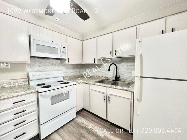 Foto del edificio - 1099 Westmoreland Road