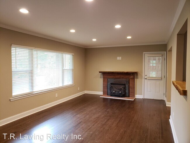 Building Photo - 3 br, 1.5 bath House - 7100 E Lakeside Drive