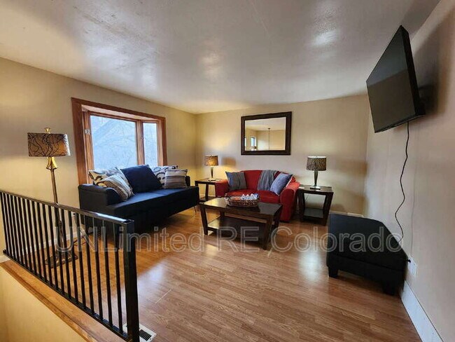 Foto del edificio - 18327 W 58th Dr