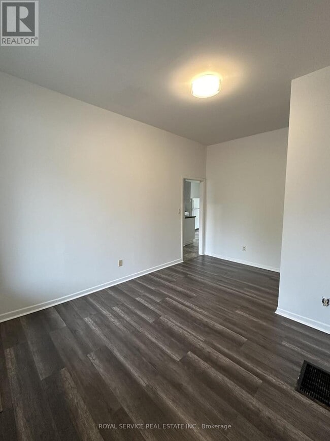 Building Photo - 197 Walton St