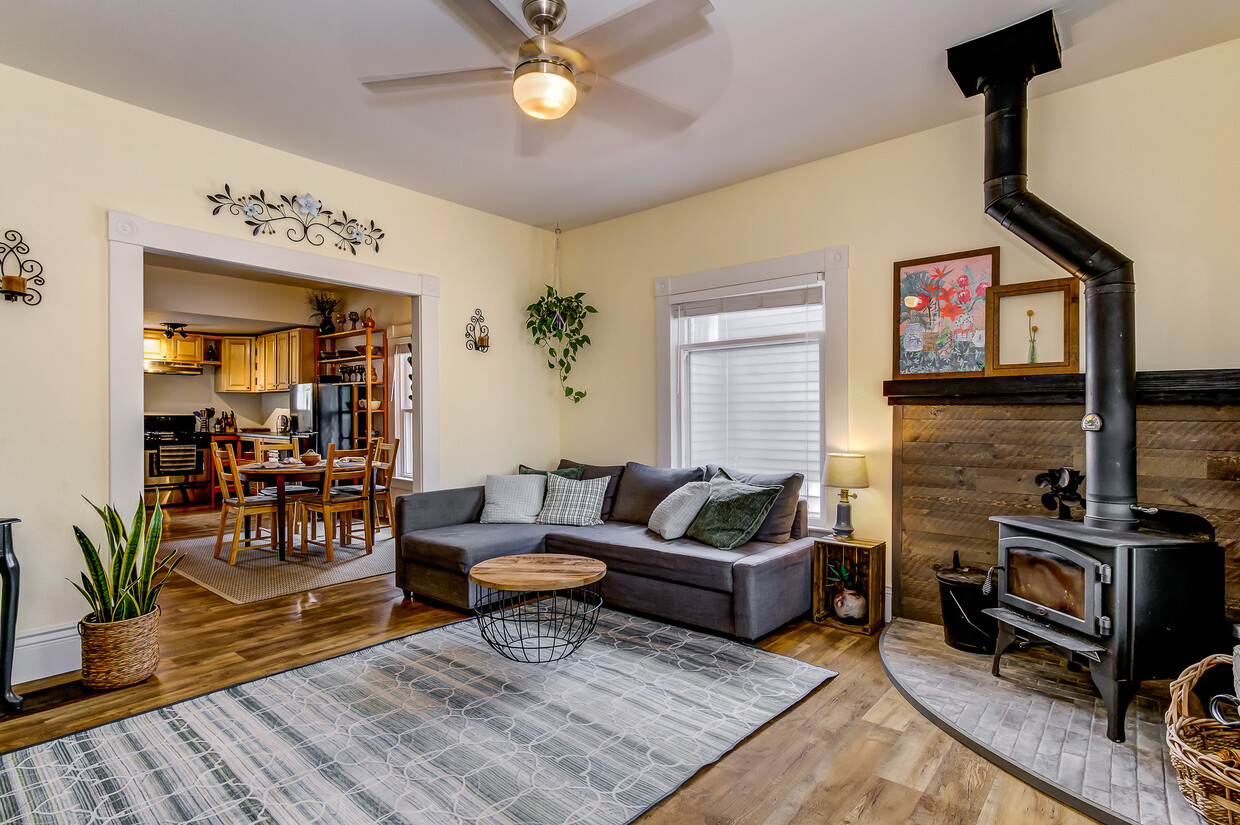 Foto principal - 2305 W Bijou St