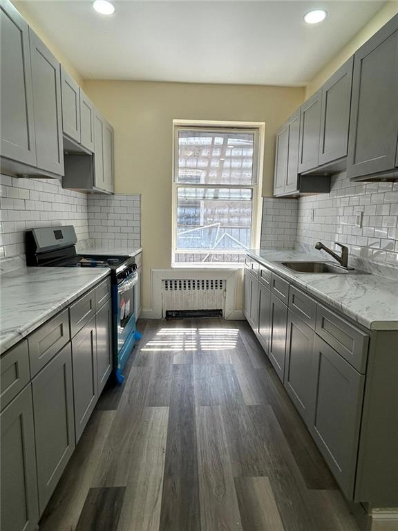 Building Photo - 132 E 52nd St