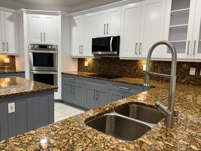 Foto del edificio - 21314 Rockledge Ln