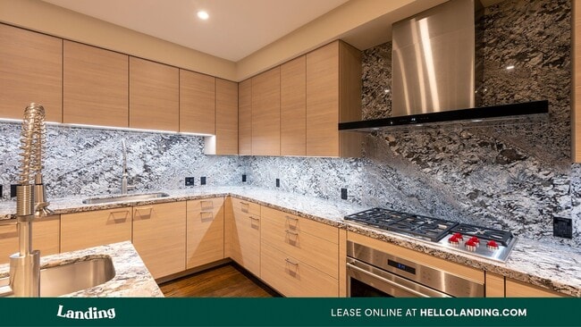 Foto del edificio - 777 Preston St