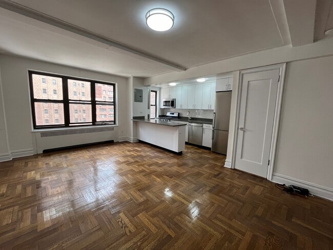 Foto del edificio - 137 E 38th St