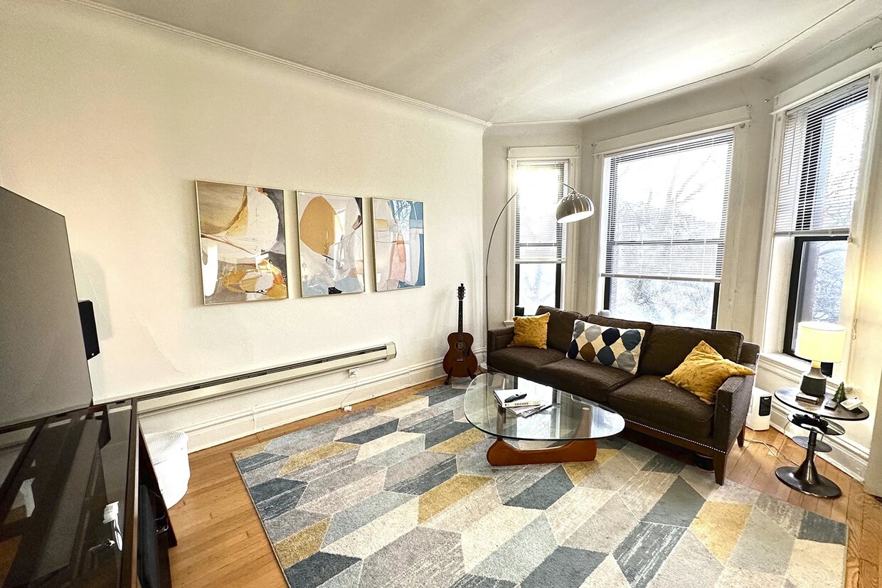 Foto principal - 2907 N Mildred Ave