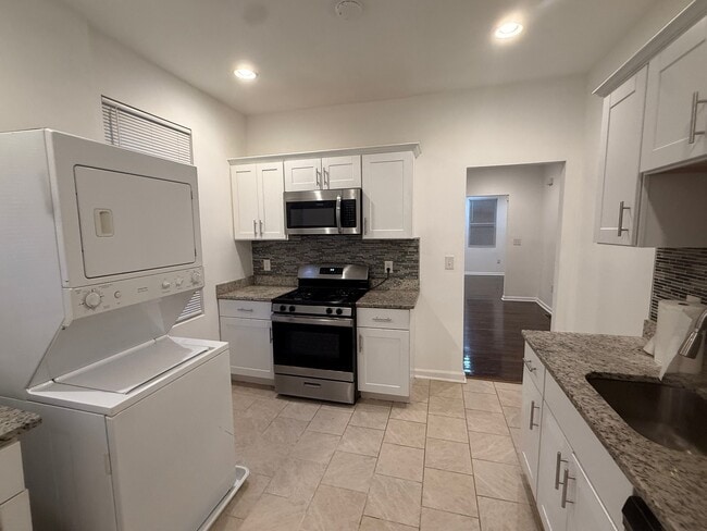 Building Photo - 5116 Gwynn Oak Ave