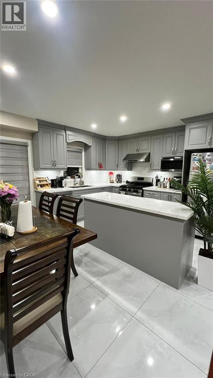 Building Photo - 526 Candlestick Cir