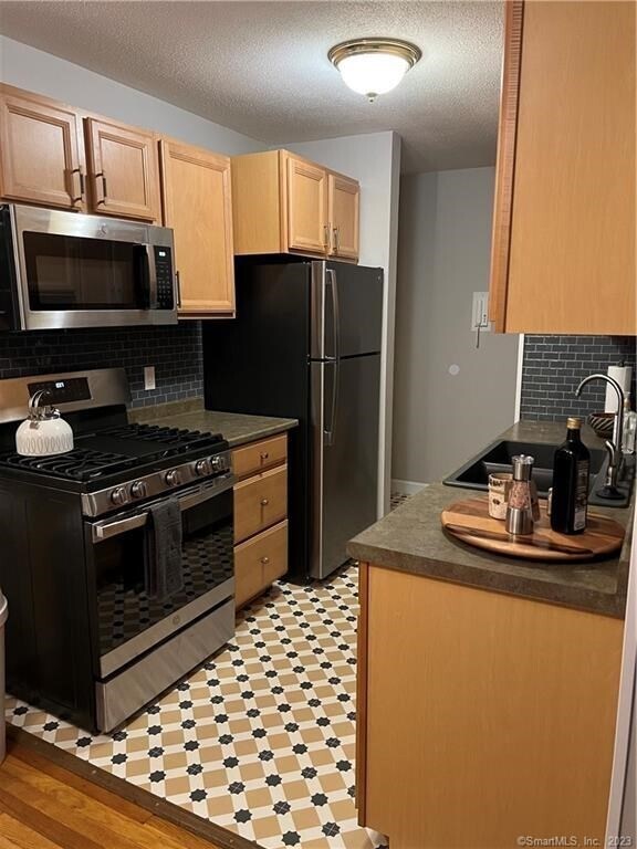 Foto del edificio - 139 Regency Park Dr