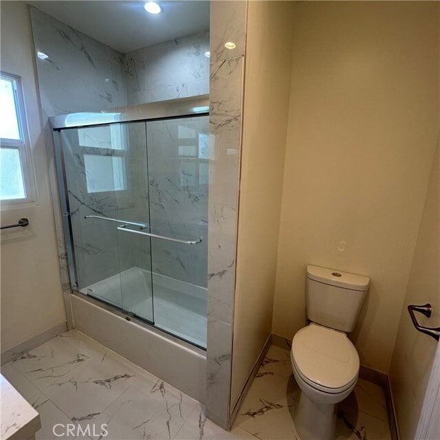 Foto del edificio - 2660 N Frederic St