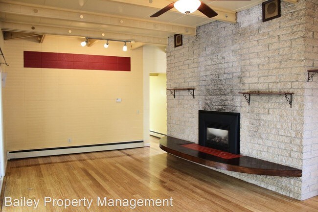 Foto del edificio - 2 br, 1 bath House - 224 Sand Street