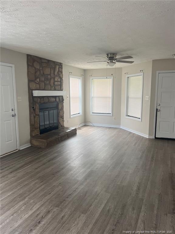 Foto del edificio - 6847 Candlewood Dr