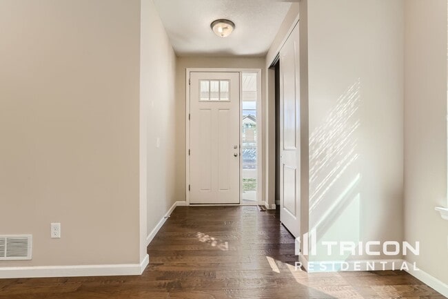 Building Photo - 14360 Parkside Ct NW