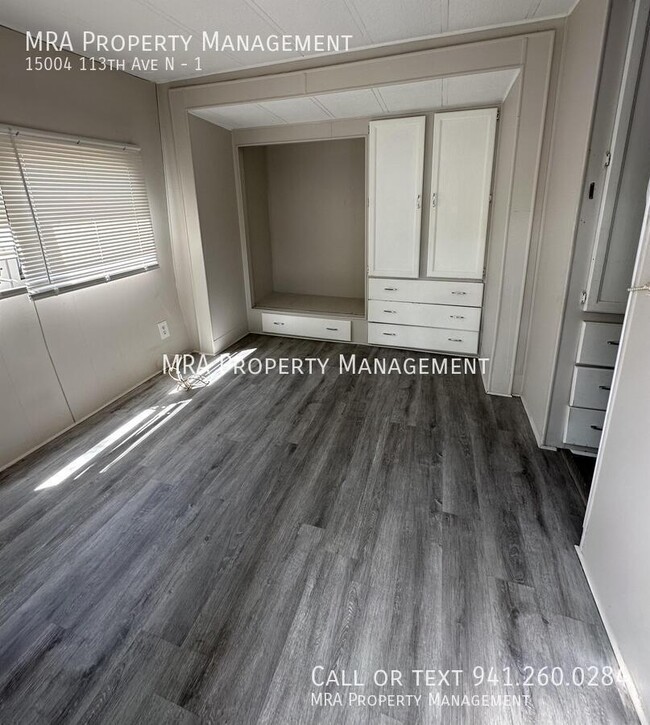 Foto del edificio - 15004 113th Ave N