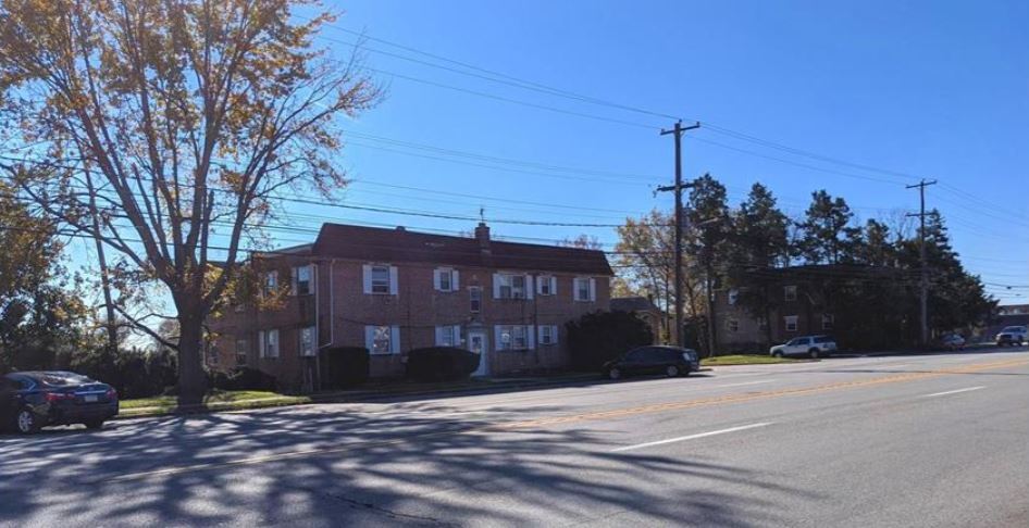 Primary Photo - 726-728 E Chester Pike