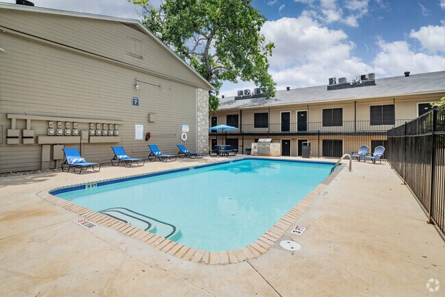 Piscina - Calypso Apartments