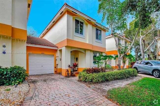 Building Photo - 6543 Hidden Cove Dr