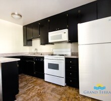 Building Photo - 3773 E 11th St