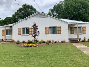 Building Photo - 415-417 Harper Ave