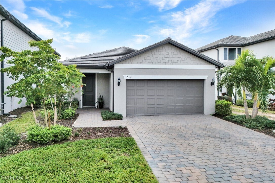 Foto principal - 9201 Bramley Terrace