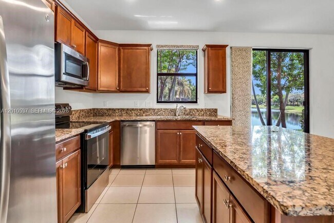 Foto del edificio - 6978 Broadland Wy