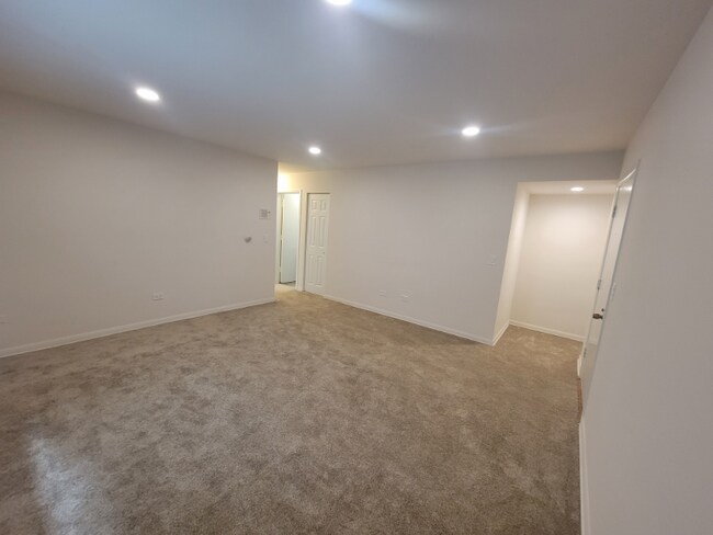 Foto del edificio - 7222 Dixon St