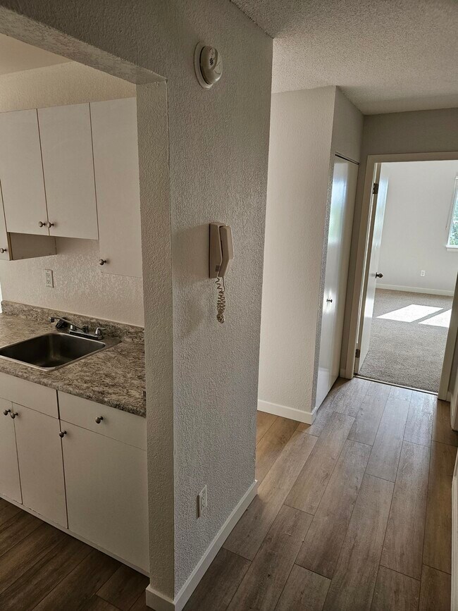 Photo du bâtiment - Fern Oaks Manor