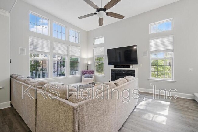 Foto del edificio - 3009 Bay Shore Ln