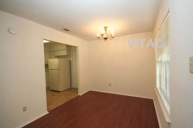 Building Photo - 2 bedroom in AUSTIN TX 78729