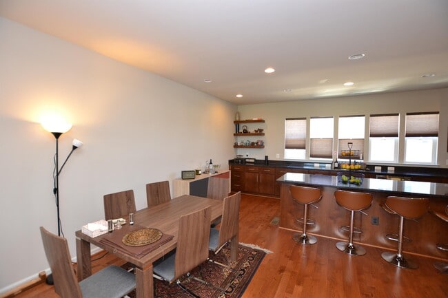 Building Photo - 21027 Ashburn Heights Dr