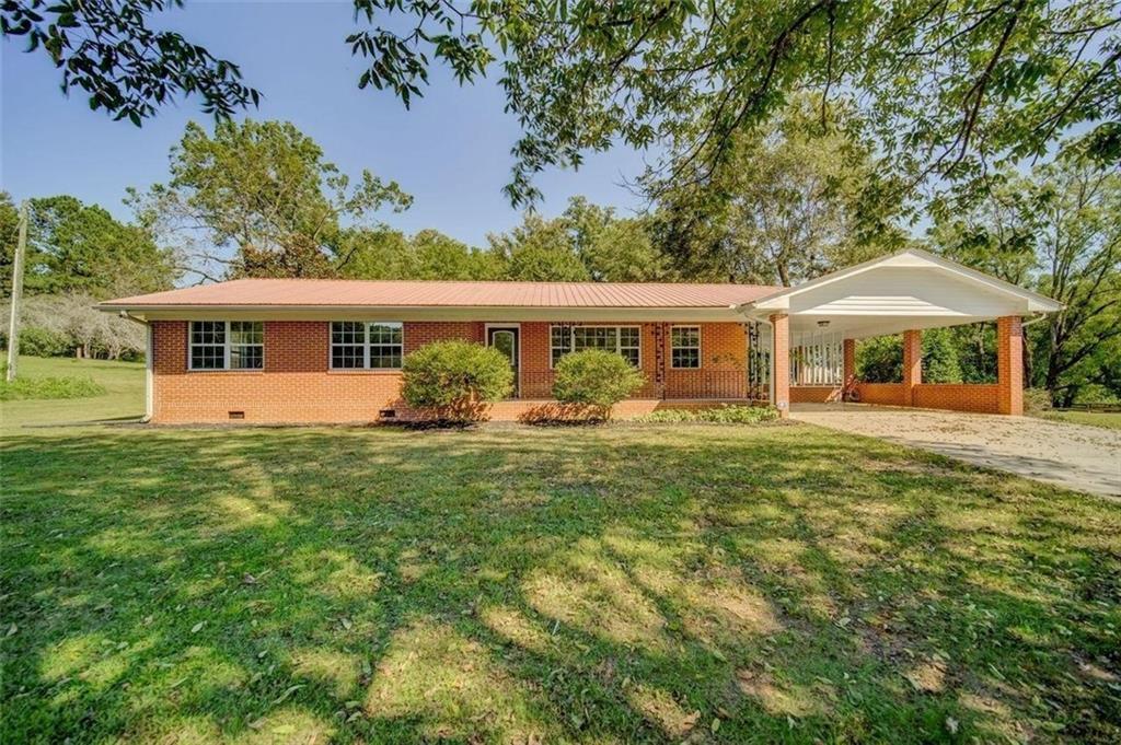 Foto principal - 2116 Upper Burris Rd