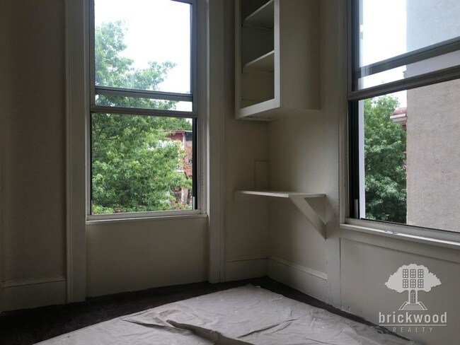 Building Photo - 950 Bushwick Ave