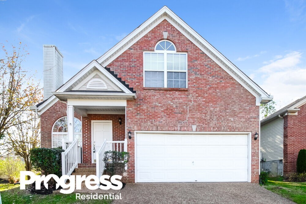Primary Photo - 612 Forest Pointe Pl